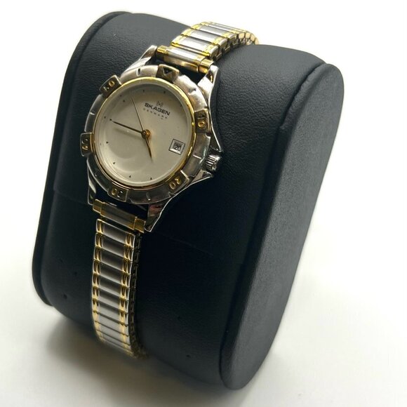 Skagen Vintage Ladies Gold and Silver Watch Working main image 4